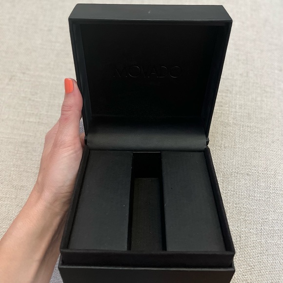 Ladies Movado Bold Champagne Dial Gold-Tone Diamond Bezel Watch - Picture 8 of 11